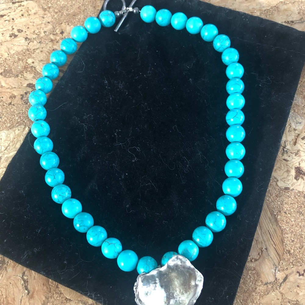 Turquoise Beaded Necklace with Silver pendant
